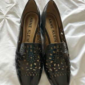 Anne Klein NavyBlackWomen's shoes